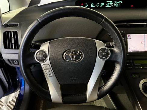 Used 2011 Toyota Prius One image 9