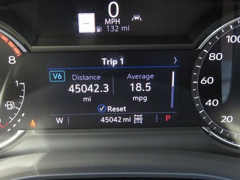 Used 2022 Cadillac XT6 Premium Luxury image 22