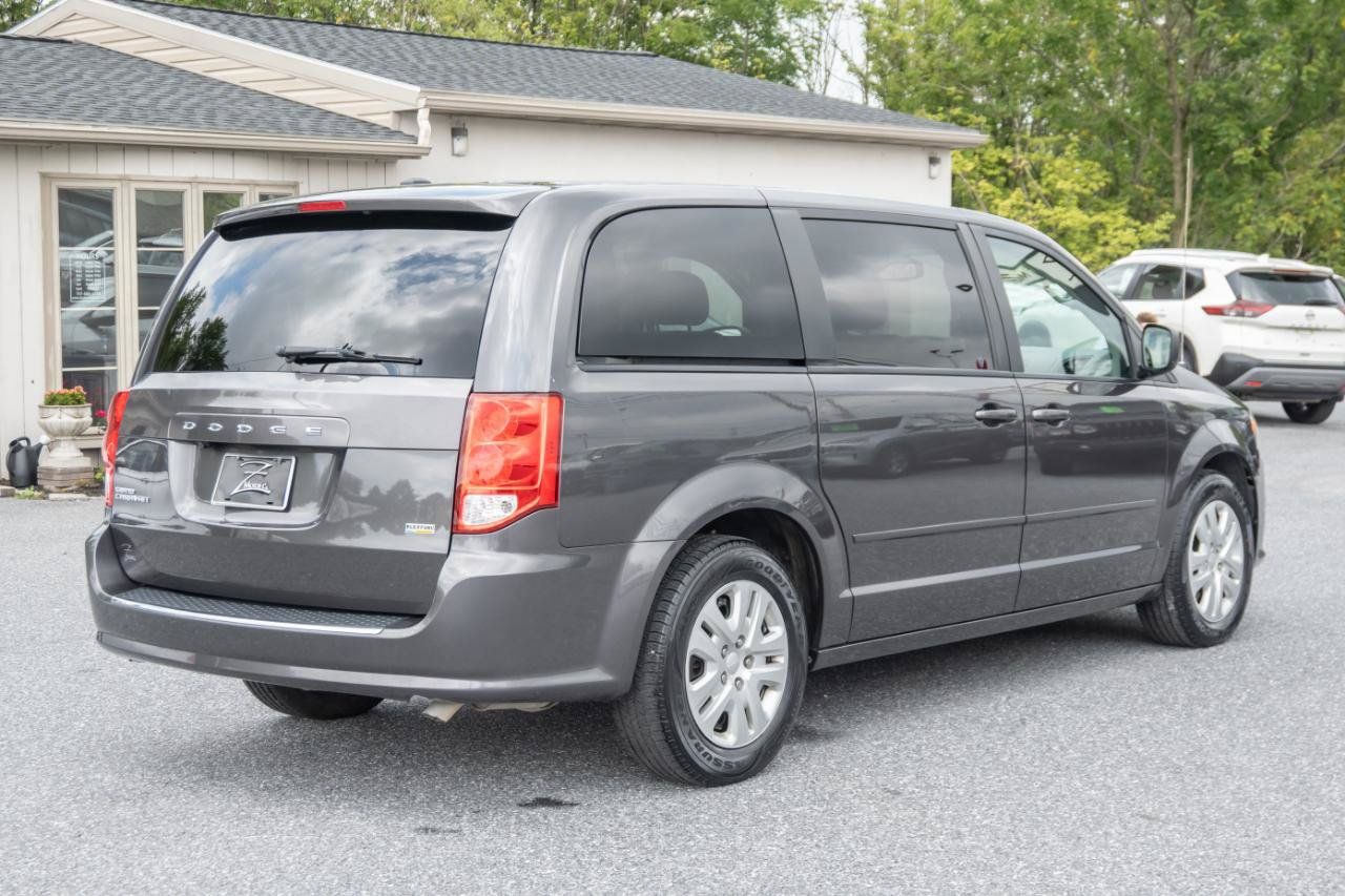 Used 2017 Dodge Grand Caravan SE w/ Power Window Group FWD image 10