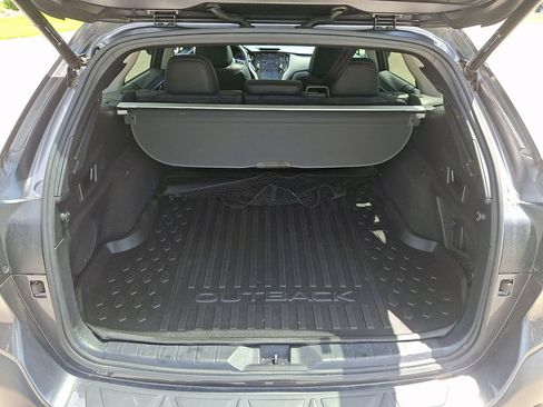 Used 2020 Subaru Outback Limited w/ Popular Package #2 AWD/4WD image 30