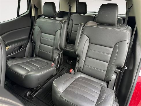 Used 2019 GMC Acadia Denali w/ Technology Package image 13