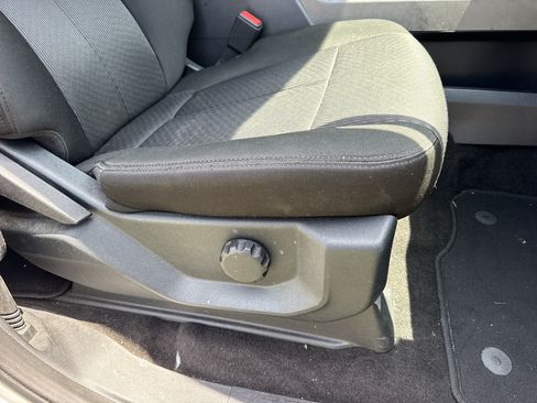 Used 2020 Ford Expedition XLT RWD image 20