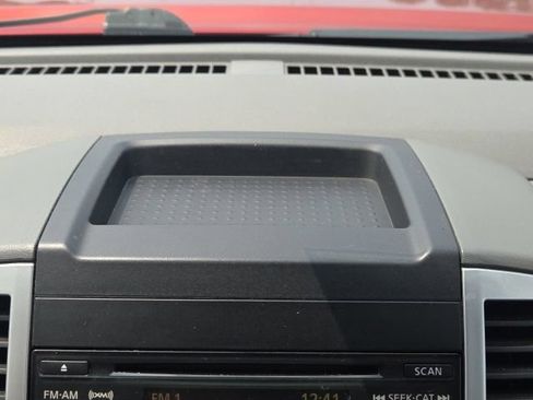 Used 2014 Nissan Frontier SV AWD/4WD image 25