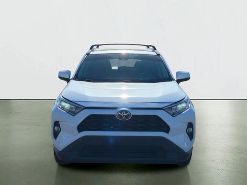 Used 2021 Toyota RAV4 XLE w/ Convenience Package image 10