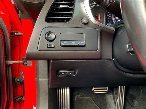 Used 2018 Chevrolet Corvette Z06 image 36