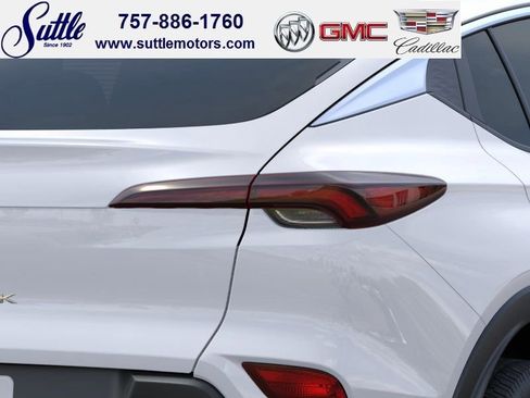 New 2026 Buick Envista Preferred FWD image 11