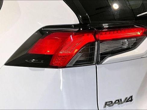 Used 2022 Toyota RAV4 XLE w/ Convenience Package AWD/4WD image 48