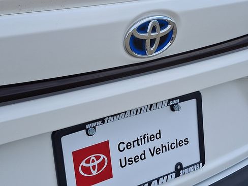 Certified 2023 Toyota Corolla SE w/ SE Package AWD/4WD image 29