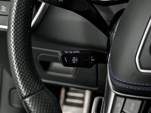 Used 2024 Audi RS 6 performance AWD/4WD image 28