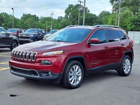 Used 2016 Jeep Cherokee Limited AWD/4WD image 1