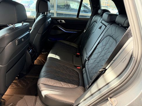 New 2026 BMW X5 xDrive40i w/ M Sport Package AWD/4WD image 13