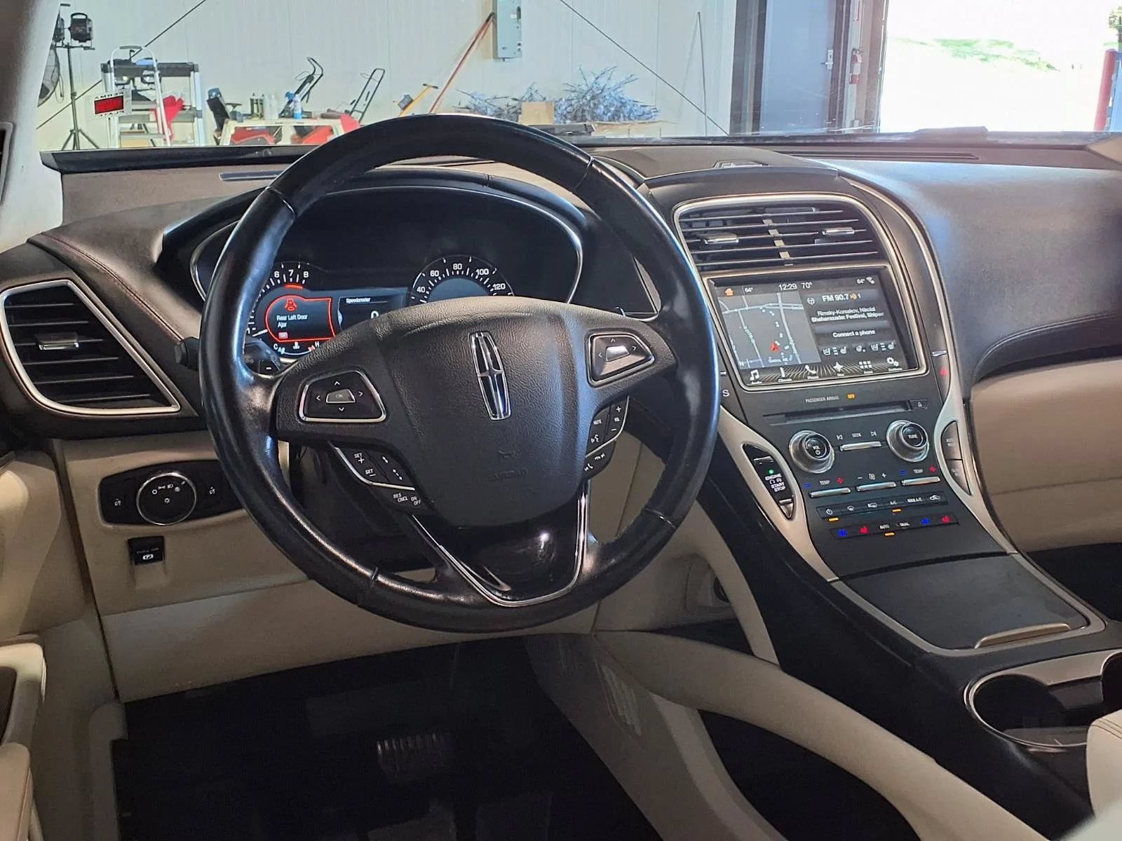 Used 2017 Lincoln MKX Black Label w/ Driver Assistance Package AWD/4WD image 16
