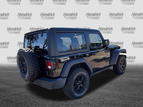 Used 2022 Jeep Wrangler Sport image 10