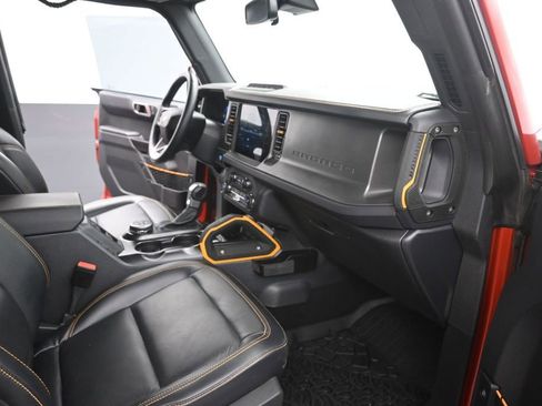 Used 2024 Ford Bronco Badlands AWD/4WD image 27