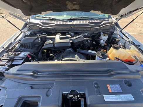 Used 2018 Ford F250 XL w/ Power Equipment Group image 30