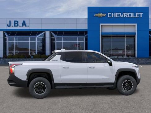 New 2026 Chevrolet Silverado EV Trail Boss image 5