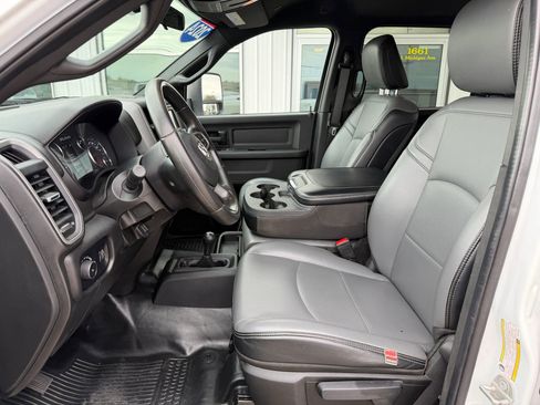 Used 2024 RAM 2500 Tradesman AWD/4WD image 12