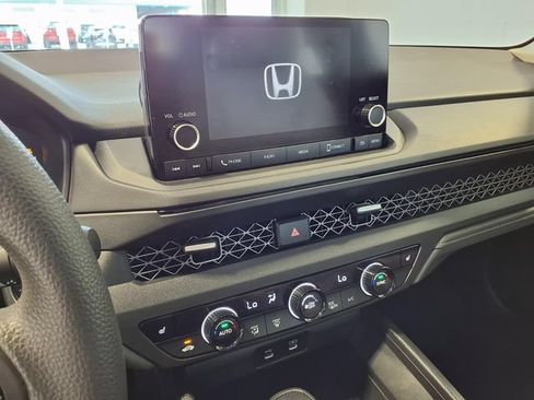 Certified 2023 Honda Accord EX image 11