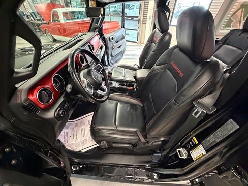 Used 2021 Jeep Wrangler Unlimited Rubicon AWD/4WD image 56