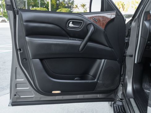 Certified 2019 INFINITI QX80 2WD image 33