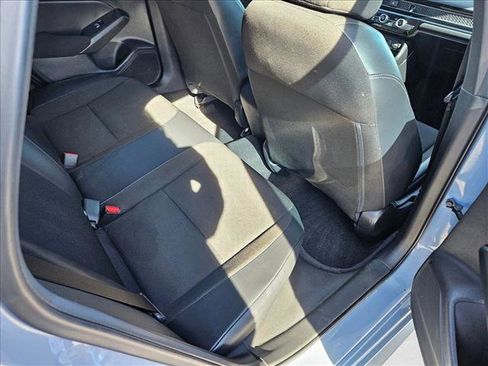 Used 2022 Honda Civic Sport image 17