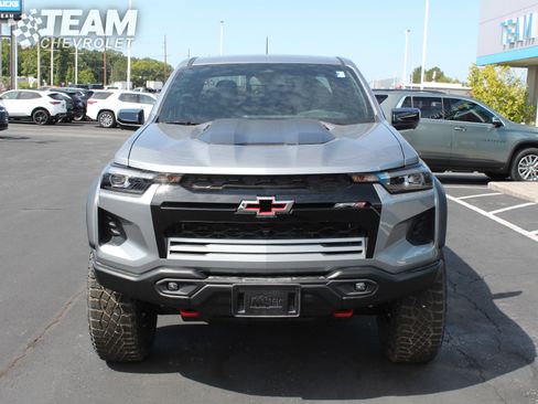 New 2026 Chevrolet Colorado ZR2 w/ ZR2 Bison Edition image 9