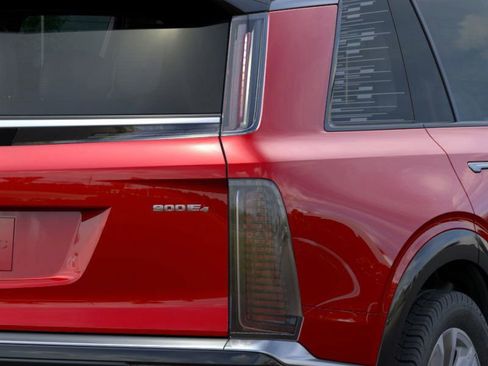 New 2026 Cadillac Vistiq Luxury image 11