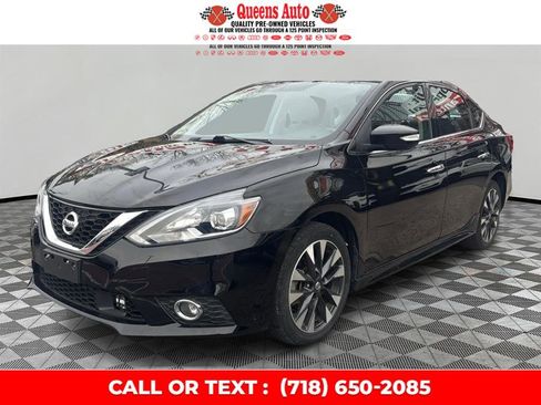Used 2019 Nissan Sentra SR image 2