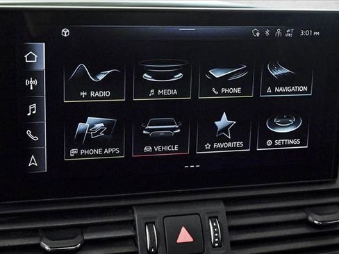 Used 2022 Audi SQ5 Premium w/ Convenience Package image 13