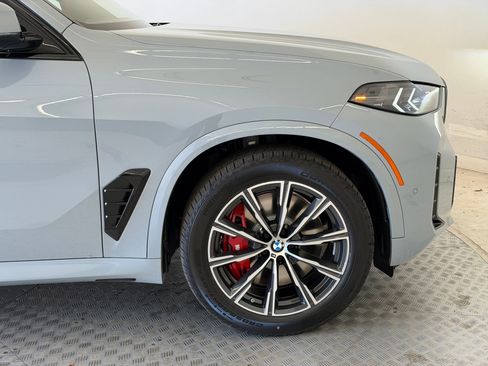 New 2026 BMW X5 xDrive50e w/ M Sport Package AWD/4WD image 11
