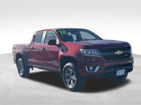Used 2018 Chevrolet Colorado Z71 image 3