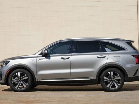 Used 2023 Kia Sorento SX Prestige AWD/4WD image 8