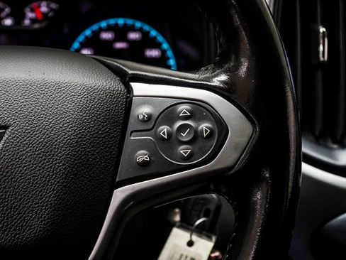 Used 2019 Chevrolet Colorado LT RWD image 25