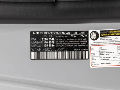 Used 2025 Mercedes-Benz AMG GT 63 image 21