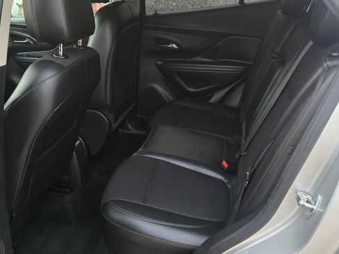 Used 2018 Buick Encore Preferred image 17