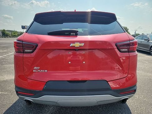 Used 2023 Chevrolet Blazer LT FWD image 7