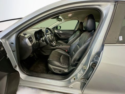 Used 2017 MAZDA MAZDA3 Touring image 13