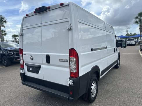 Used 2023 RAM ProMaster 2500 FWD image 16