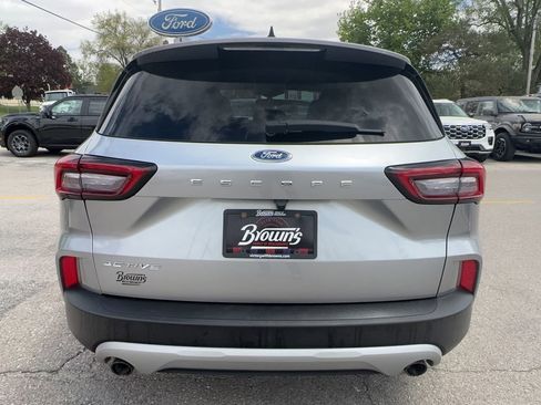 Used 2023 Ford Escape Active w/ Cold Weather Package FWD image 6