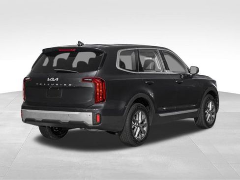 Used 2024 Kia Telluride LX FWD image 34