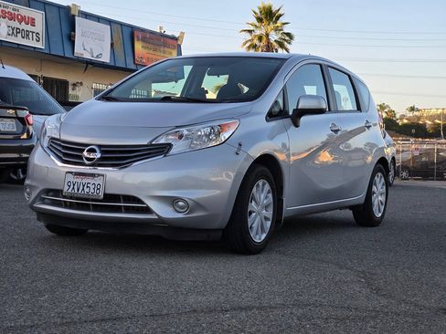 Used 2014 Nissan Versa Note SV w/ Convenience Package FWD image 9