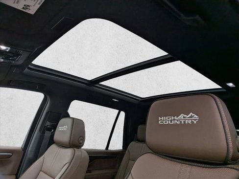 New 2026 Chevrolet Tahoe High Country image 14