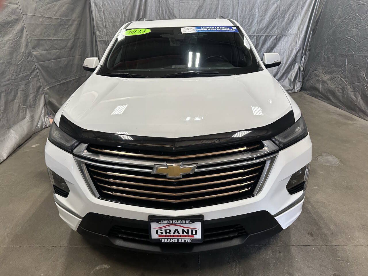 Used 2023 Chevrolet Traverse High Country w/ LPO, Cargo Package AWD/4WD image 3