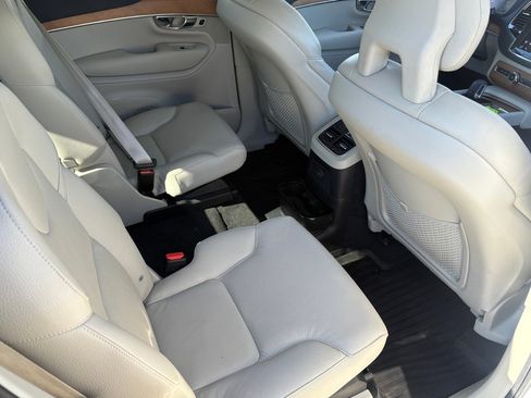 Certified 2022 Volvo XC90 T8 Inscription Expression image 40