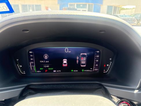 Used 2025 Honda Accord Sport image 13