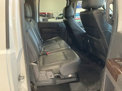Used 2014 Ford F250 Platinum w/ FX4 Off-Road Package image 17