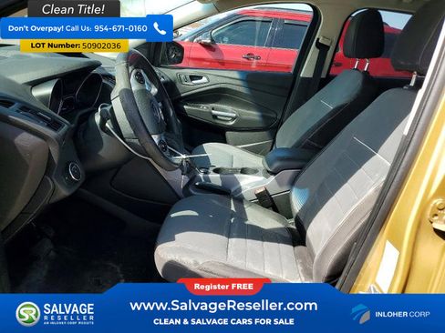 Used 2015 Ford Escape SE image 9