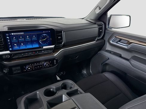 Used 2025 Chevrolet Silverado 1500 LT image 22