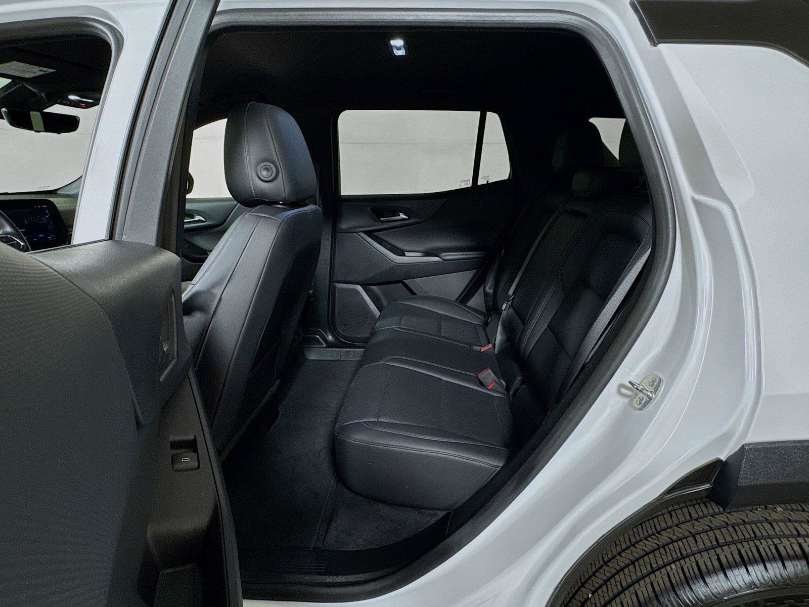 Certified 2025 Chevrolet Equinox LT w/ Convenience Package II FWD image 23