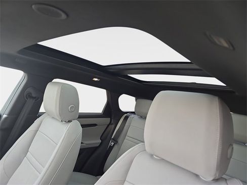 New 2026 Land Rover Range Rover Evoque S image 17